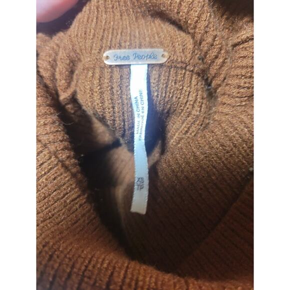 Rare Free People Soft-Girl Colorblock Turtleneck Sweater XS Pink Beige Brown EUC - Picture 9 of 11